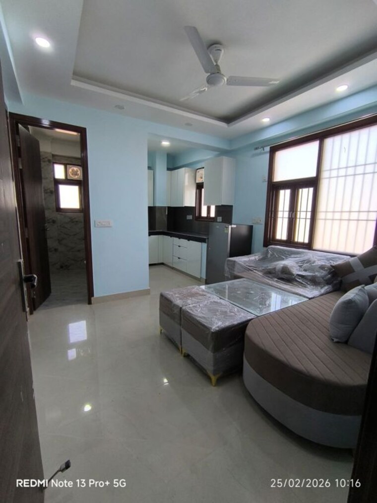 Living Room, saket 1 Bedroom 500 Sq.Ft. Apartment In Saket Delhi 10028552