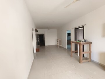 Room in 3 BHK Apartment at K Raheja Corp Vistas, Nacharam – for Rent