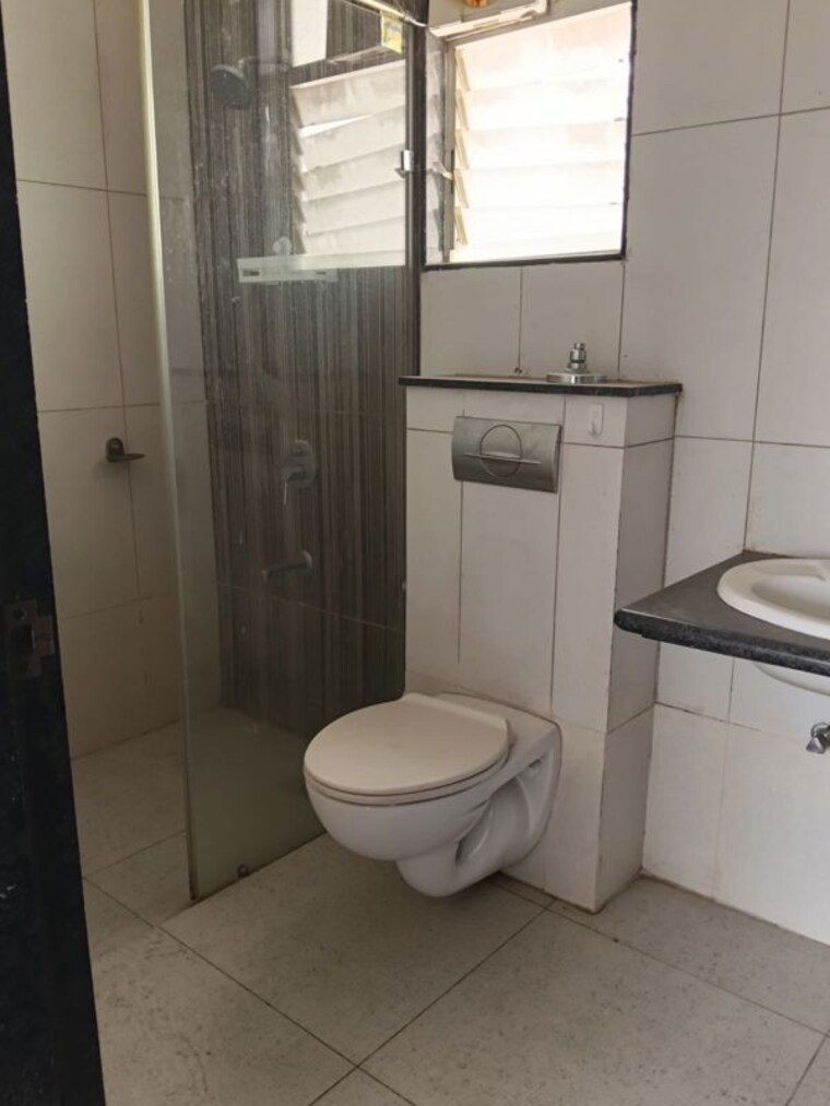 Bathroom, kolte-patil-life-republic 2 Bedroom 870 Sq.Ft. Apartment In Hinjewadi Pune 10028560