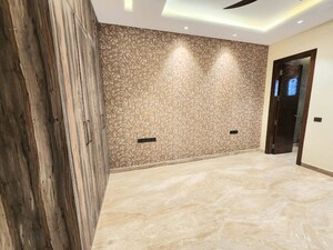 3 BHK Builder Floor For Sale in Amolik Aster Woods, Sector 98