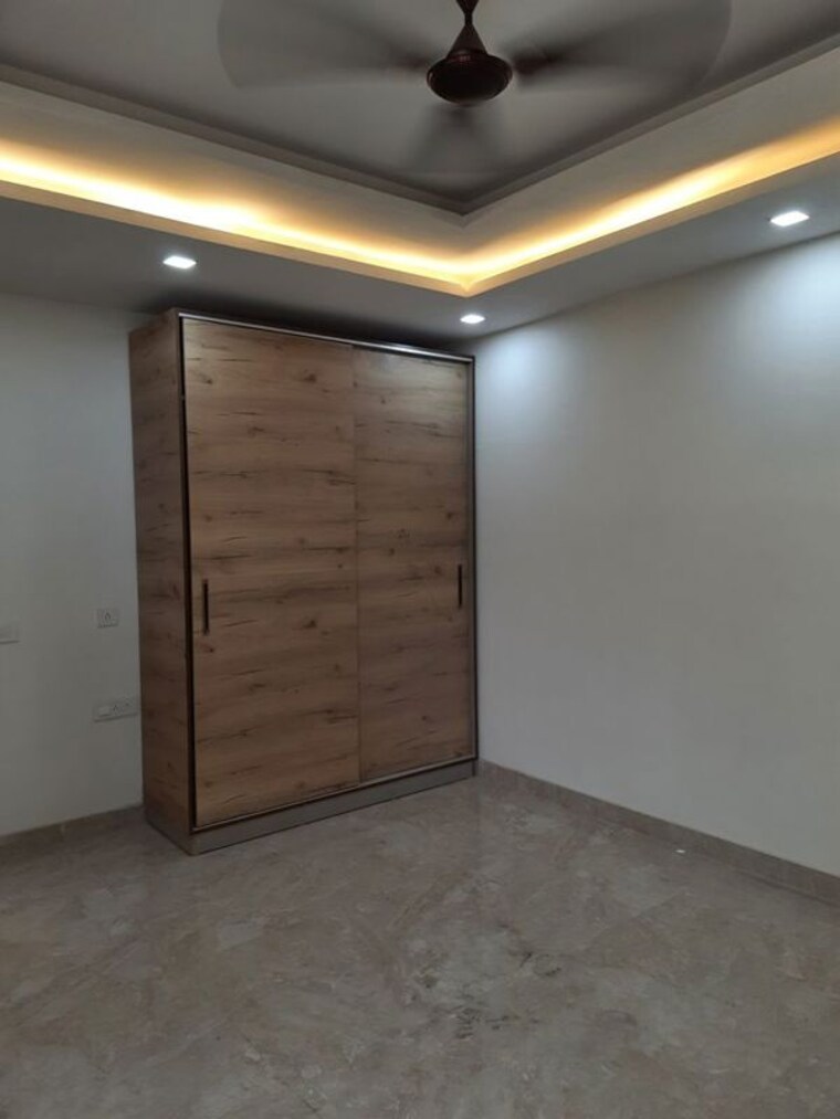 Room, bptp-parkland-pride 3 Bedroom 190 Sq.Yd. Builder Floor In Sector 77 Faridabad 9920433