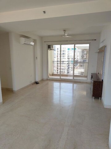 Room in 3 BHK Apartment at Bestech Park View Sanskruti, Sector 92 – for Rent
