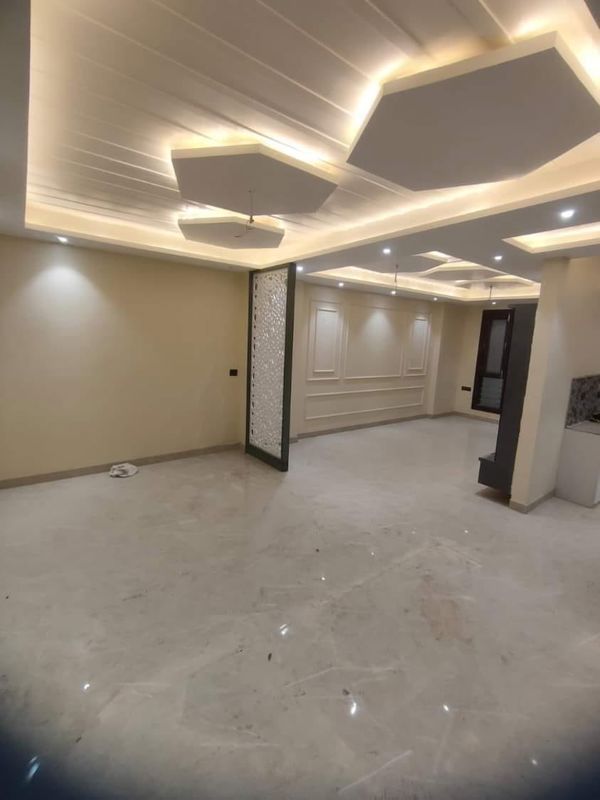 3 BHK + Pooja Room 180 Sq.Yd. Builder Floor in BPTP District 3