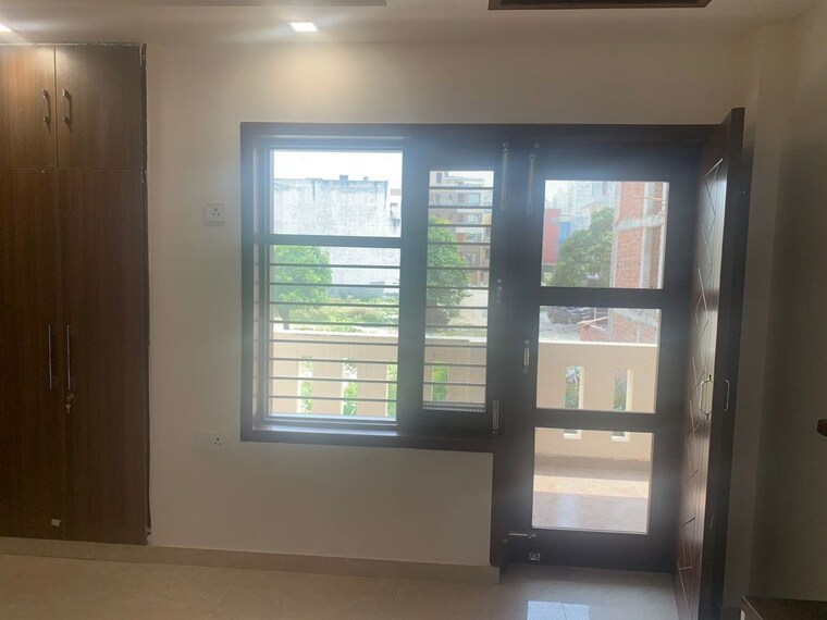 Room, bp-homes 4 Bedroom 250 Sq.Yd. Builder Floor In Sector 85 Faridabad 9915996