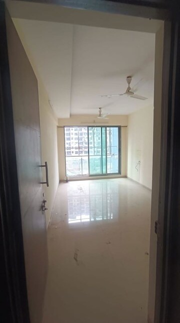 Room in 2 BHK Apartment at Rajesh Raj Legacy 1, Vikhroli West – for Rent