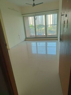 3 BHK Apartment For Rent in Rustomjee Urbania Azziano