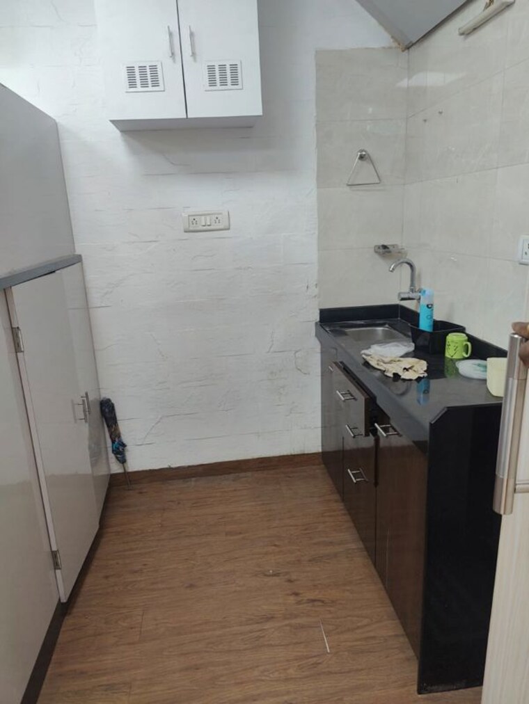 Team Area, kane-plaza Commercial Office Space 620 Sq.Ft. In Malad West Mumbai 10028613