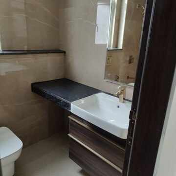 Bathroom in 3 BHK Apartment at Smart World Orchard, Sector 61 – for Sale