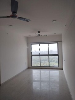 2 BHK Apartment For Rent in Raj Infinia