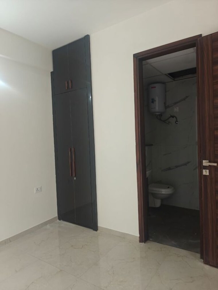 Room, shree-vardhman-mantra 2 Bedroom 800 Sq.Ft. Apartment In Sector 67 Gurgaon 10028669