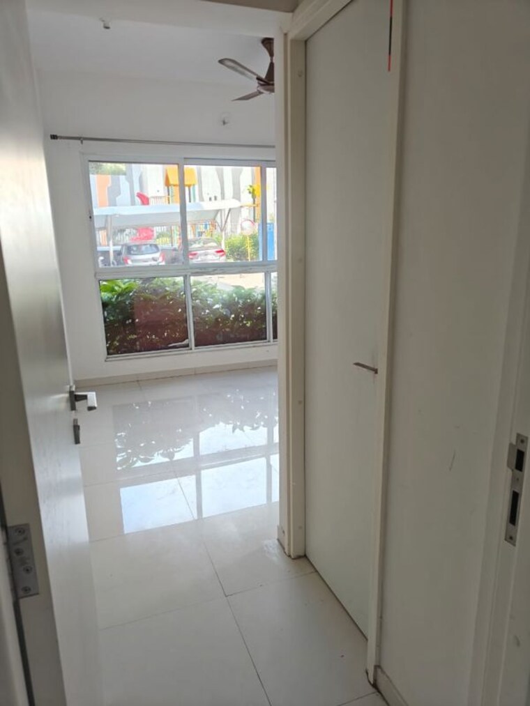 Bathroom, godrej-hillside 3 Bedroom 986 Sq.Ft. Apartment In Mahalunge Pune 10028625