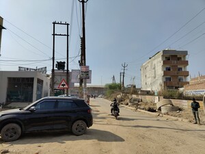 3 BHK Builder Floor – Exterior View View at Dlf Ankur Vihar - for Sale