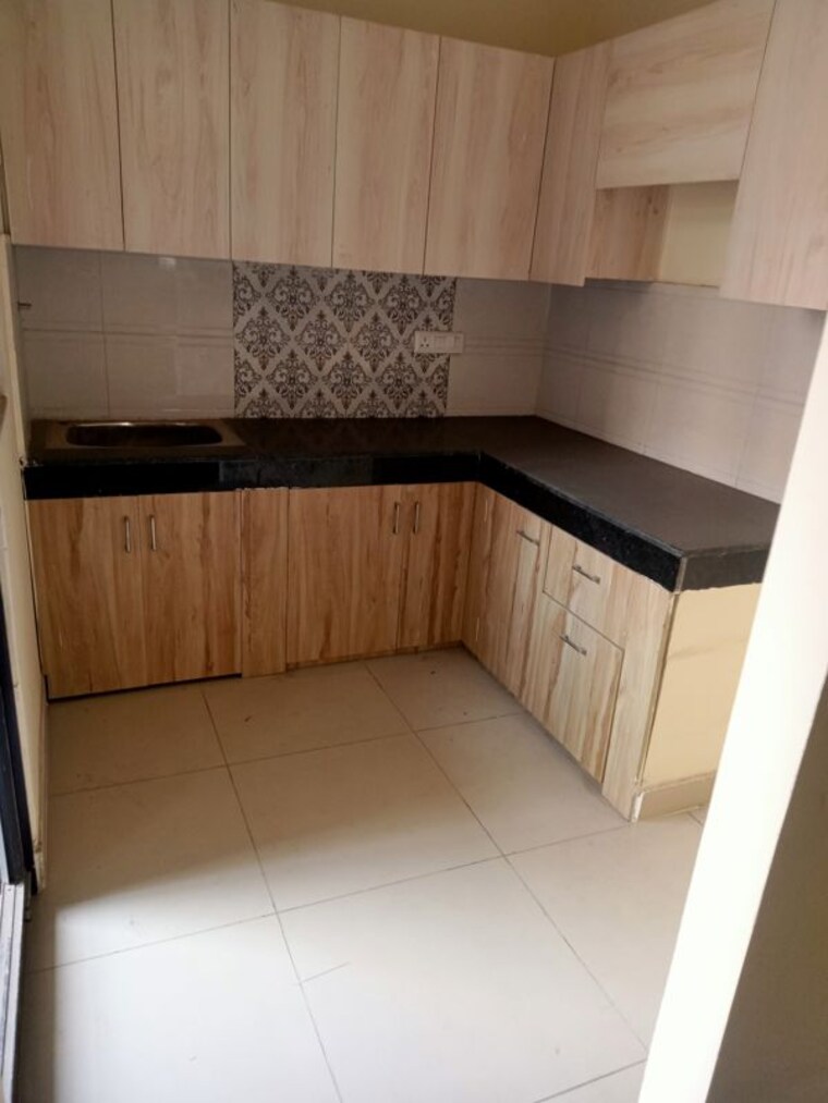 Kitchen, charms-castle-phase-ii 3 Bedroom 1330 Sq.Ft. Apartment In Raj Nagar Extension Ghaziabad 10028682