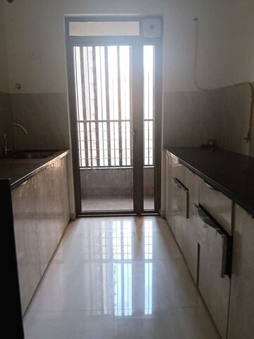 Kitchen in 2 BHK Apartment at Kalpataru Paramount E, Kapur Bawdi – for Rent