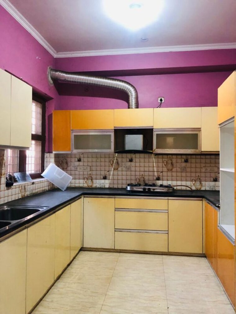 Kitchen, sector 23 3 Bedroom 1800 Sq.Ft. Villa In Sector 23 Gurgaon 10028698