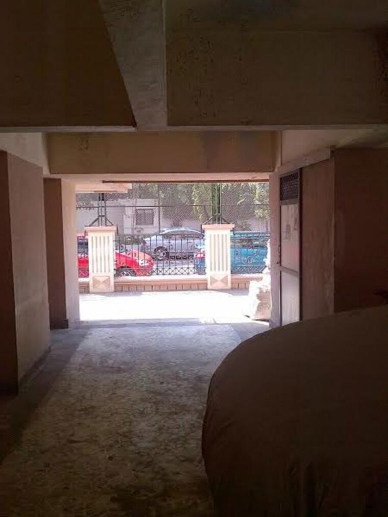 Bedroom, bandra west 3 Bedroom 1100 Sq.Ft. Apartment In Bandra West Mumbai 10028681