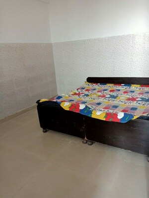 Bedroom in 1 BHK Builder Floor at Vip Road – for Sale
