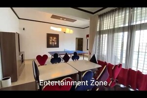 Furnished Amenities in 5 BHK Villa at Hollywood Town, International Airport Road – for Rent