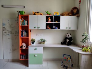 Furnished Amenities in 3.5 BHK Apartment at Prestige Lakeside Habitat, Varthur – for Rent