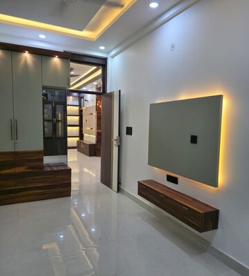 Room in 2 BHK Apartment at Apex India Moon City, Ahinsa Khand 2 – for Sale