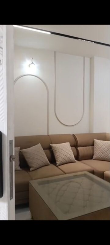 Room in 3 BHK Builder Floor at Shakti Khand – for Sale