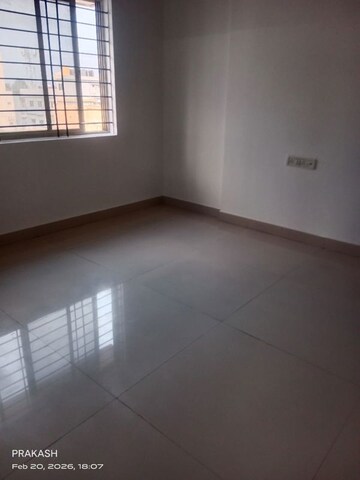 Room in 3 BHK Apartment at K K White Castle, Kadugodi – for Rent