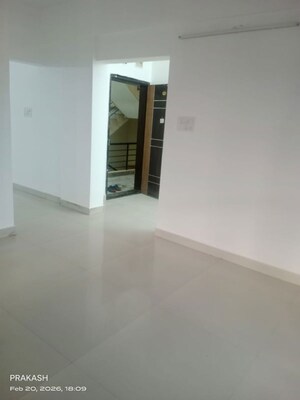 Room in 3 BHK Apartment at K K White Castle, Kadugodi – for Rent