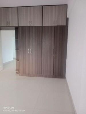 Room in 3 BHK Apartment at K K White Castle, Kadugodi – for Rent