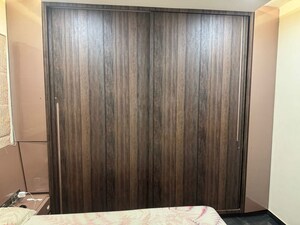 Bedroom in 3 BHK Apartment at Lalani Grandeur, Goregaon East – for Rent