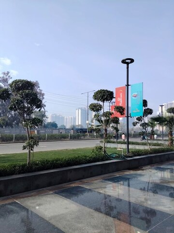  Shop – Exterior View View at SKA Arcadia, Wave City - for Sale