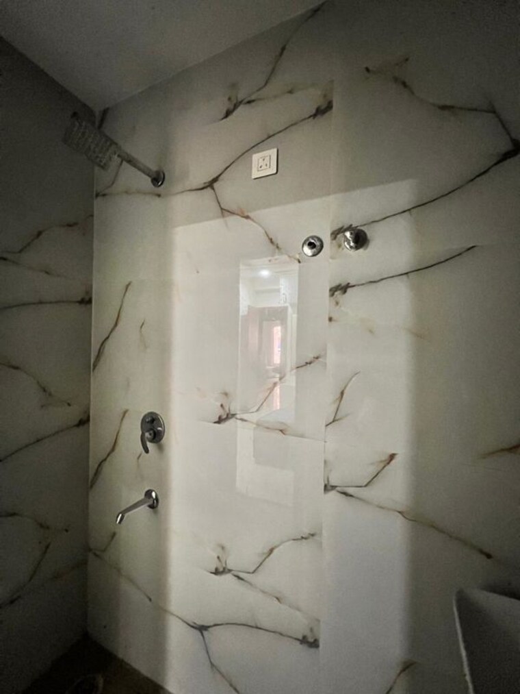 Bathroom, artique-uptown-skylla 3.5 Bedroom 2020 Sq.Ft. Apartment In International Airport Road Zirakpur 10028804