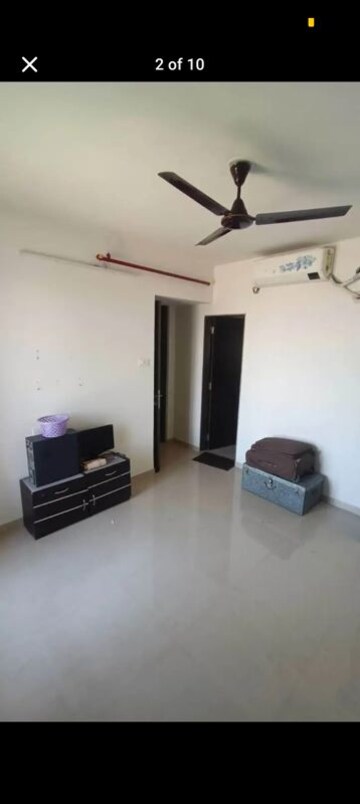 Living Room in 1.5 BHK Apartment at Gurukrupa Ghanshyam, Pant Nagar – for Rent