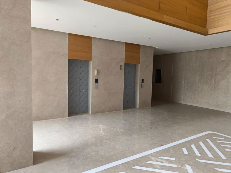 Room, zion-z-one Commercial Office Space 782 Sq.Ft. In Bodakdev Ahmedabad 10028812