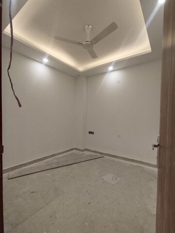 Room in 3 BHK Builder Floor at Malviya Nagar – for Sale