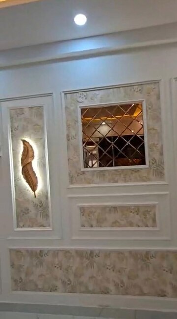 Furnished Amenities in 2 BHK Builder Floor at Nyay Khand 2 – for Sale