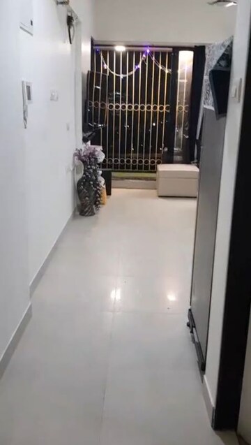 1 BHK Apartment For Rent in Aspen Park, Goregaon East