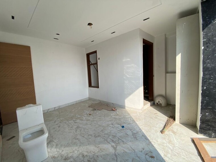 Room, saket 1 Bedroom 650 Sq.Ft. Apartment In Saket Delhi 10029034