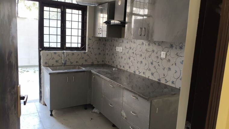 Kitchen, housing-board-colony-sector-17 2 Bedroom 1000 Sq.Ft. Builder Floor In Sector 17a Gurgaon 10028995