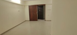 Room in 3 BHK Apartment at Bandra East – for Rent