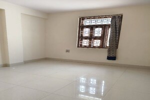 Room in 3 BHK Independent House at North Sri Krishna Puri – for Rent