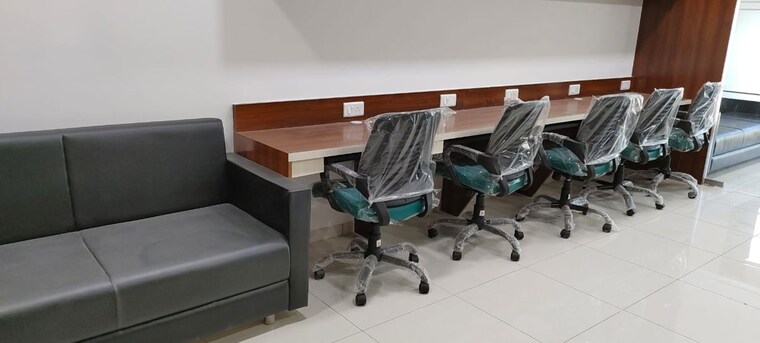 Team Area, bodakdev Commercial Office Space 1060 Sq.Ft. In Bodakdev Ahmedabad 10029120