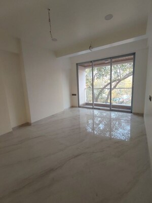 Room in 2 BHK Apartment at Hatdia Ison Height, Lower Parel – for Rent