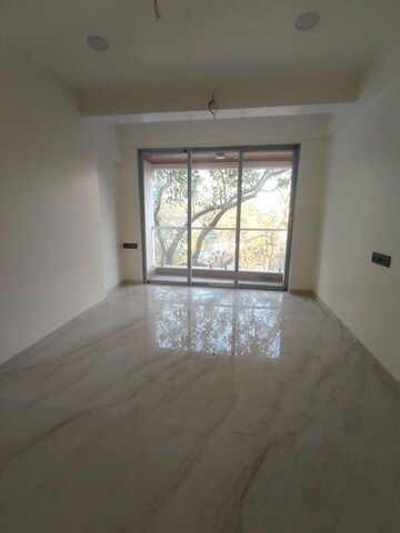 Room in 2 BHK Apartment at Hatdia Ison Height, Lower Parel – for Rent