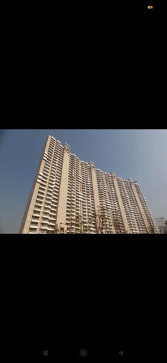 3 BHK + Servant Room Apartment For Sale in The Center Court