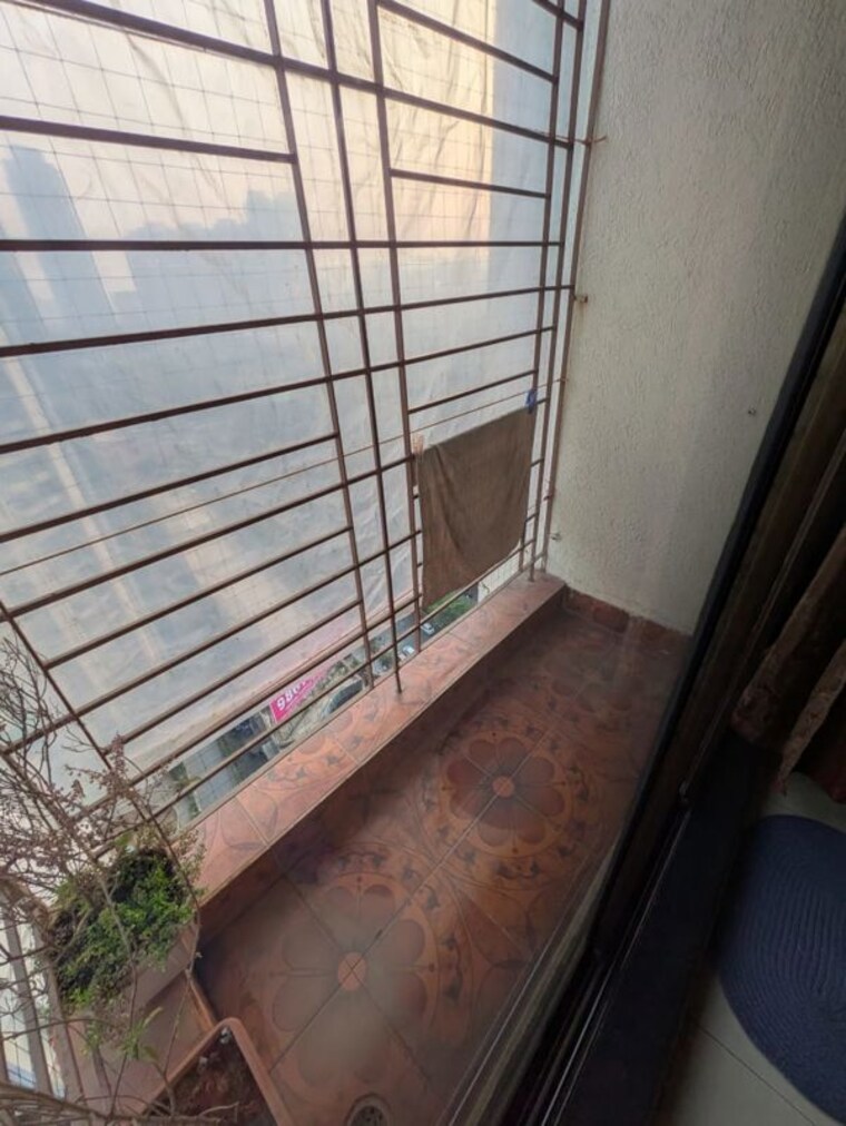 Balcony, ashar-residency 2 Bedroom 1050 Sq.Ft. Apartment In Pokhran Road No Two Thane 10029148