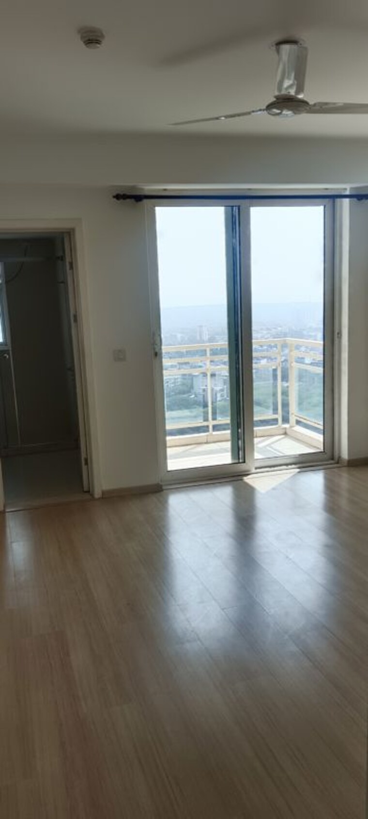 Room, dlf-park-place 3 Bedroom 1983 Sq.Ft. Apartment In Sector 54 Gurgaon 10029150