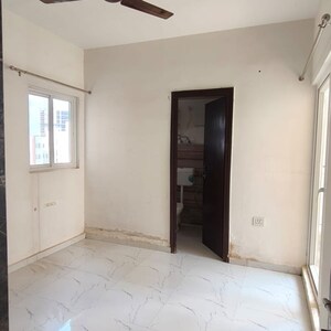 Room in 3 BHK Apartment at Pivotal Paradise, Sector 62 – for Rent