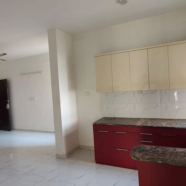 Kitchen, pivotal-paradise 3 Bedroom 1250 Sq.Ft. Apartment In Sector 62 Gurgaon 10029153
