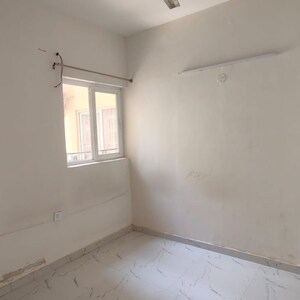 Room in 3 BHK Apartment at Pivotal Paradise, Sector 62 – for Rent