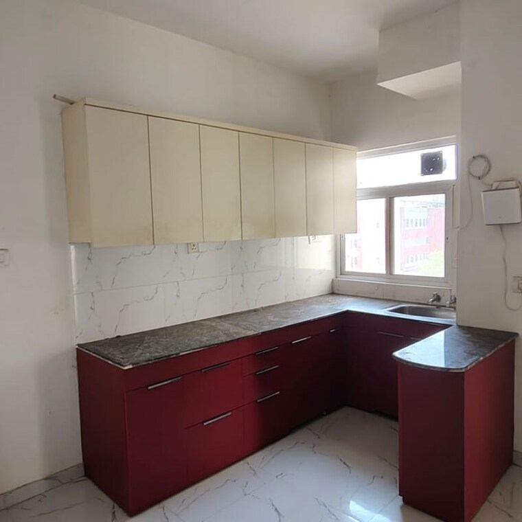 Kitchen, pivotal-paradise 3 Bedroom 1250 Sq.Ft. Apartment In Sector 62 Gurgaon 10029153